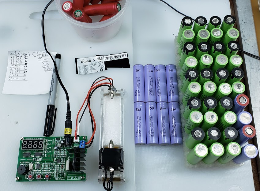 batteries_testing_4-wire_ZB206+_v1-3_ZH-YU_1403_photo