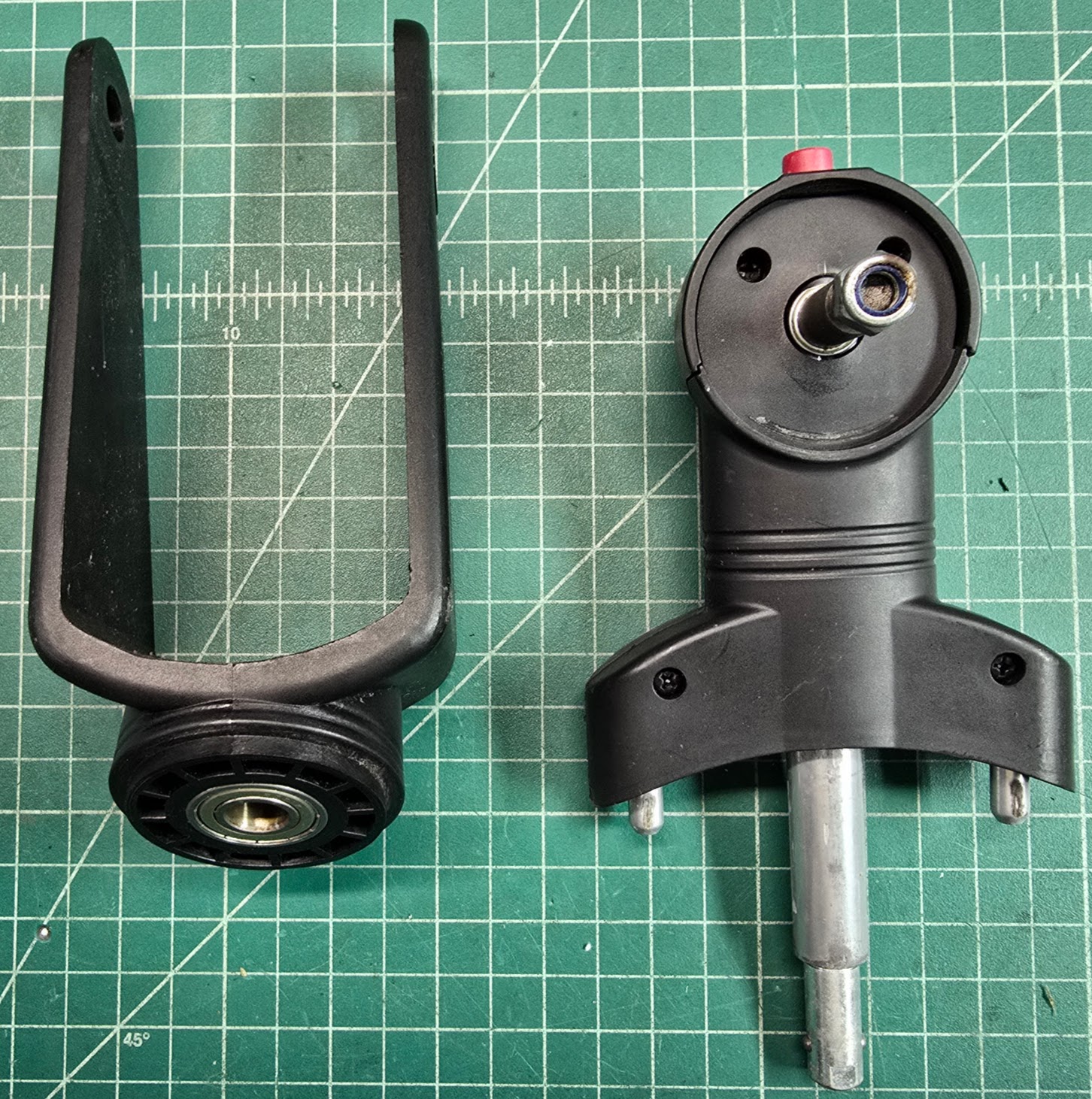 gigi_front_swivel_wheel_fork_assembly_photo