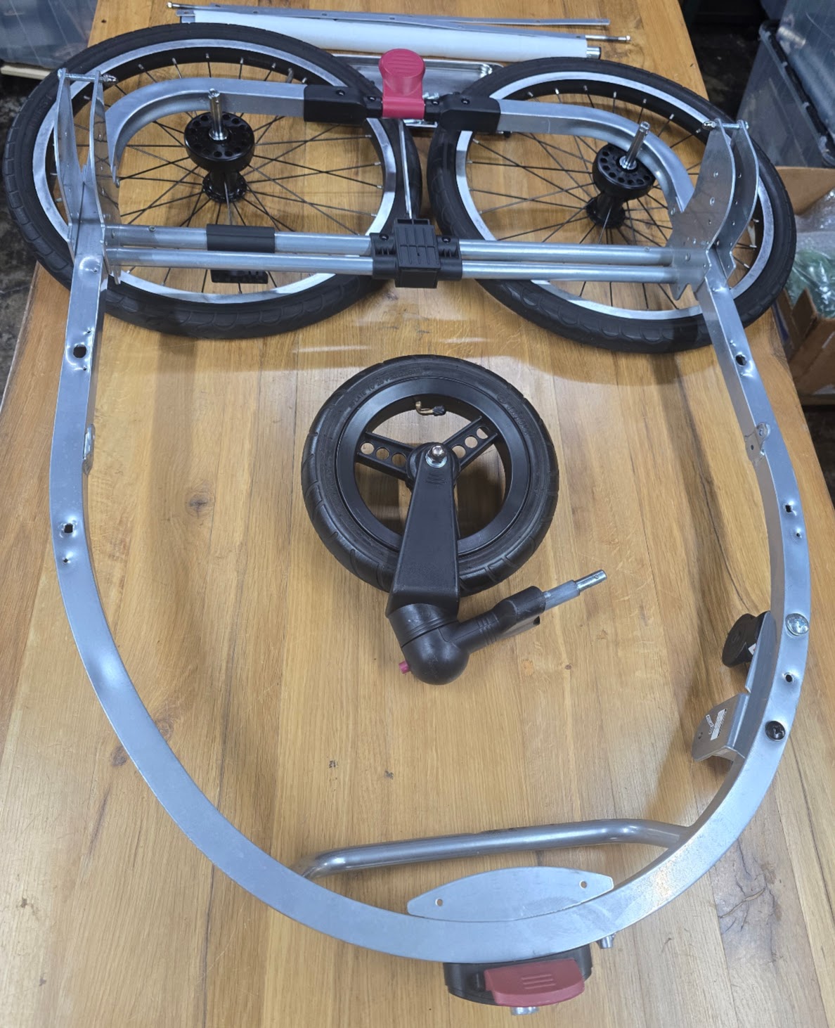 gigi_stripped_frame_components_top_view_photo